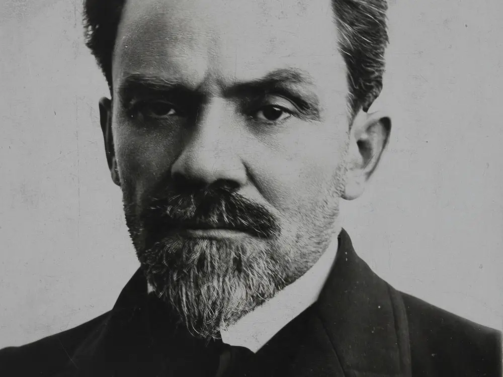 Stefan Żeromski na fotografii z około 1915 roku