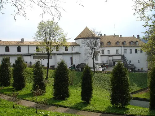 Zamek w Lesku