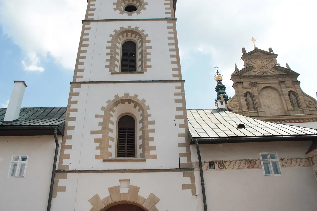 Kościół św. Trójcy i św. Klary