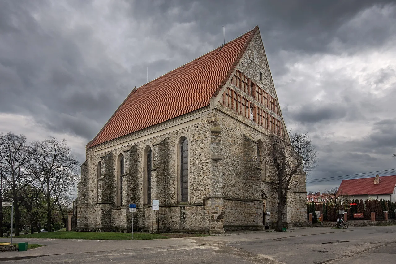 Sanktuarium Świętej Anny Samotrzeciej