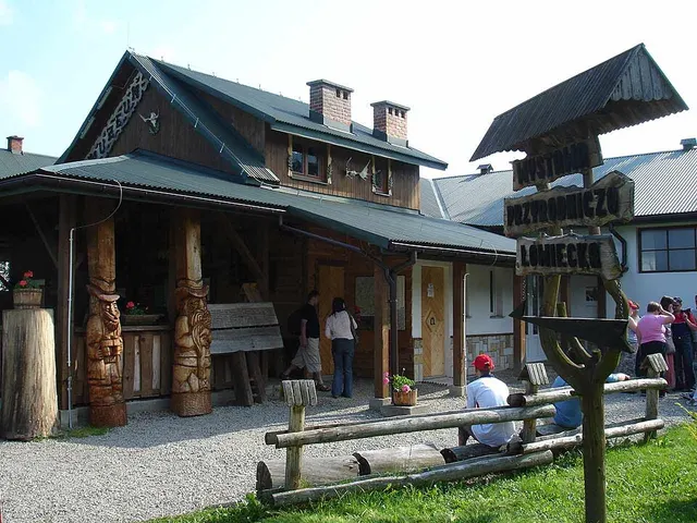 Muzeum Przyrodniczo-Łowieckie "Knieja"